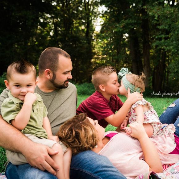 Meet your Posher, Andrea - Picture 1 of 1